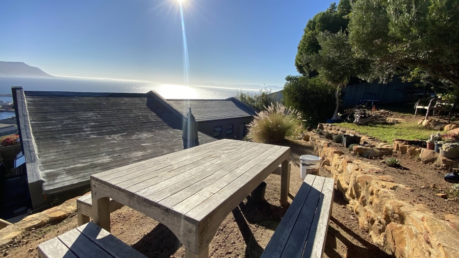 3 Bedroom Property for Sale in Simons Kloof Western Cape